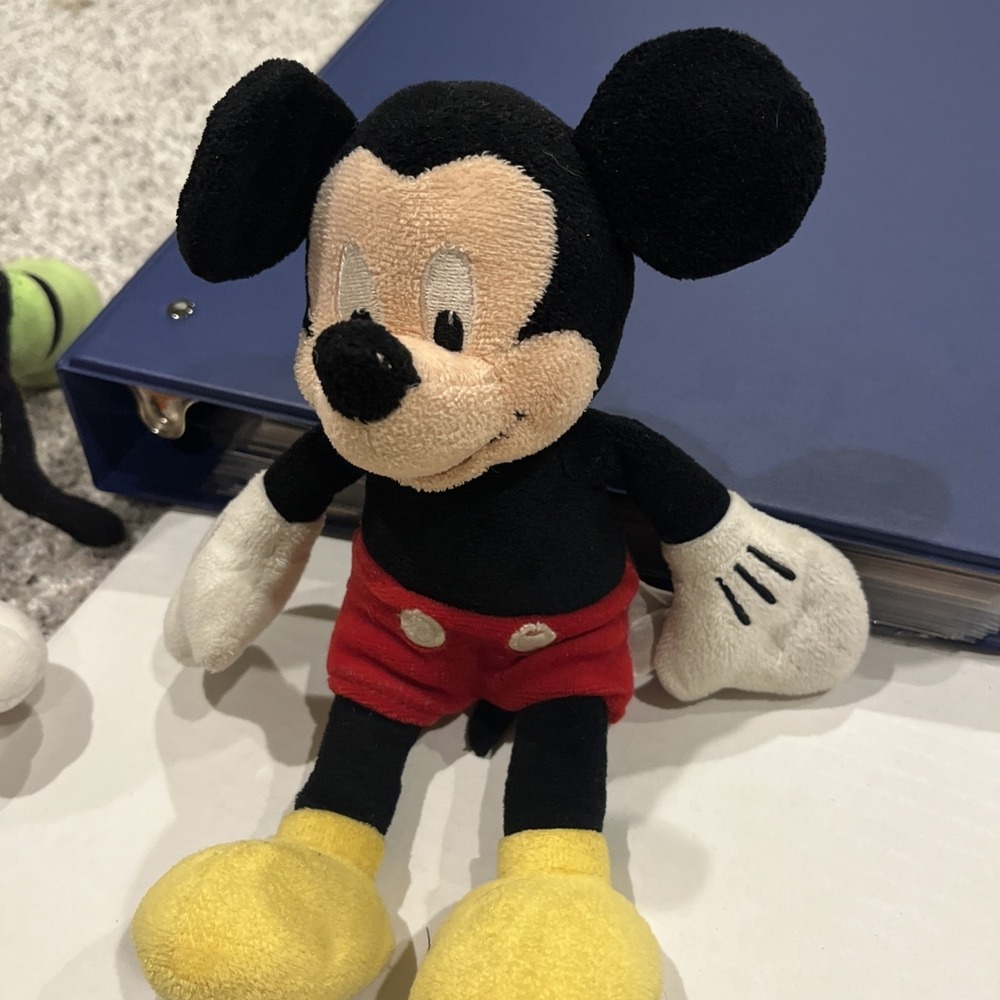 Mickey Mouse & Goofy Plush Toy Lot Authentic Disney Characters - Picture 5 of 6